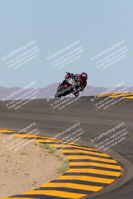 media/Oct-09-2022-SoCal Trackdays (Sun) [[95640aeeb6]]/Turns 9 and 10 (1050am)/